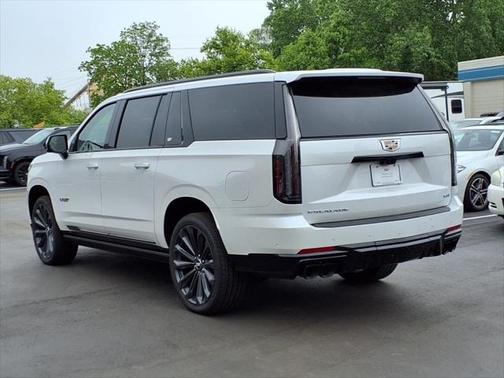 2025 Cadillac Escalade ESV V-Series