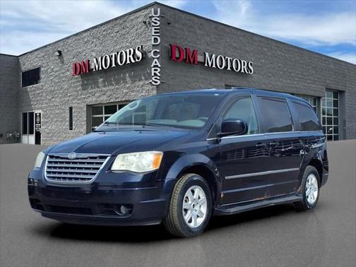 2010 Chrysler Town & Country Touring
