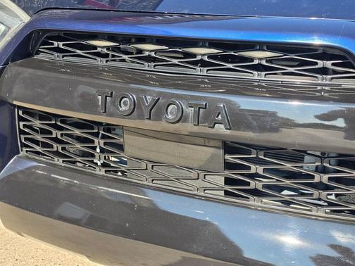 Nautical Blue Metallic 2020 Toyota 4Runner SR5 Premium