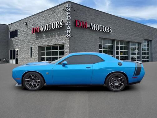 2016 Dodge Challenger R/T Scat Pack