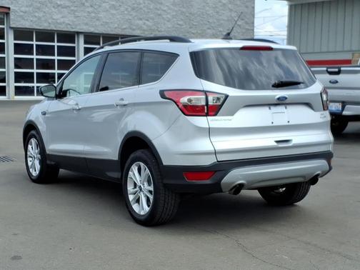 Ingot Silver 2018 Ford Escape SE