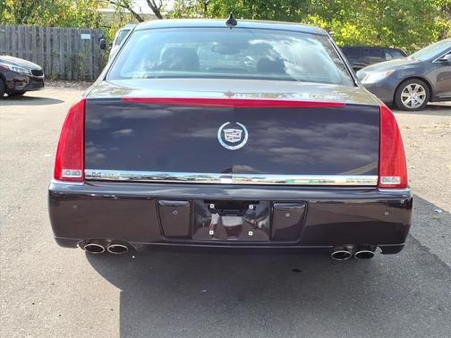 2009 Cadillac DTS 1SB