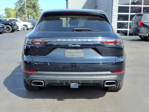 2023 Porsche Cayenne 