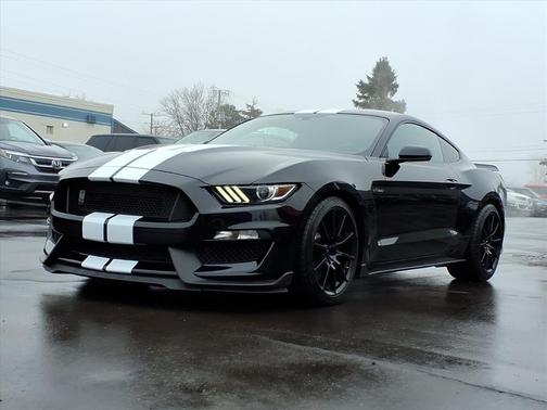 2018 Ford Shelby GT350 Base