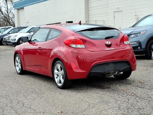 2012 Hyundai Veloster Base
