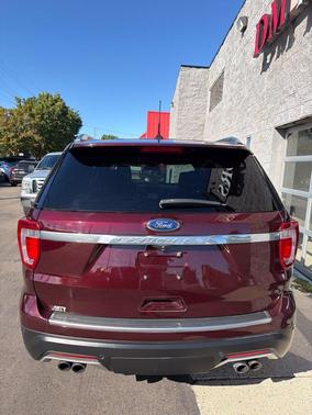 Burgundy Velvet Metallic Tinted Clearcoat 2018 Ford Explorer Platinum