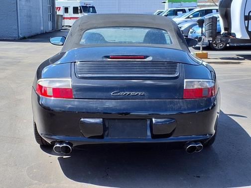 2004 Porsche 911 Carrera Cabriolet