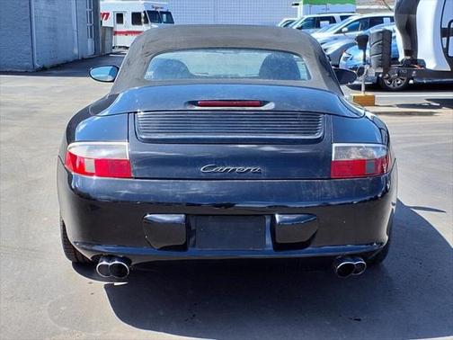2004 Porsche 911 Carrera Cabriolet