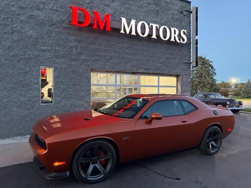 Orange Pearl 2011 Dodge Challenger SRT8