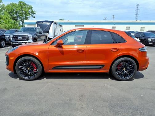 2023 Porsche Macan Macan GTS
