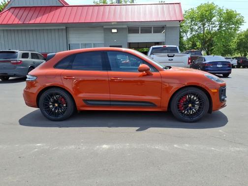 2023 Porsche Macan Macan GTS