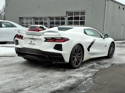 2023 Chevrolet Corvette Stingray w/3LT
