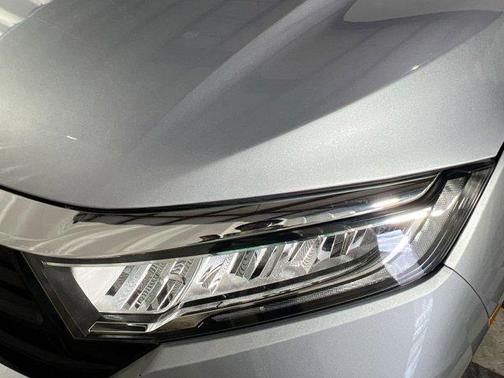 Lunar Silver Metallic 2023 Honda Odyssey Elite