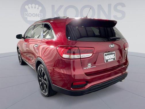 2019 Kia Sorento S