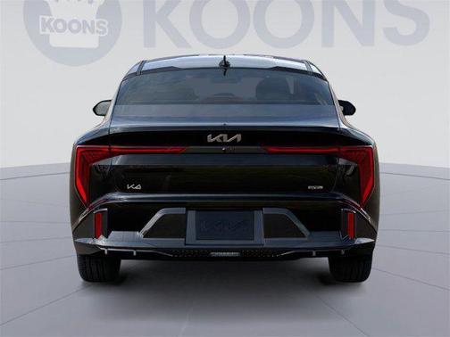 2025 Kia K4 GT-Line