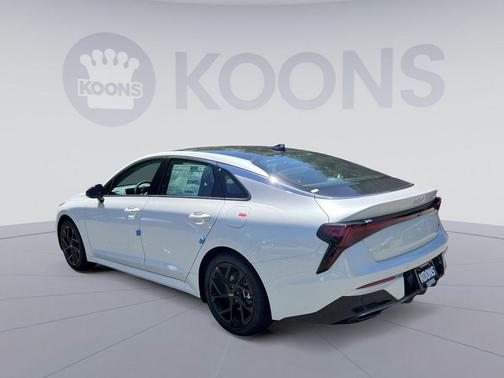 Snow White Pearl 2026 Kia K5 GT-Line AWD