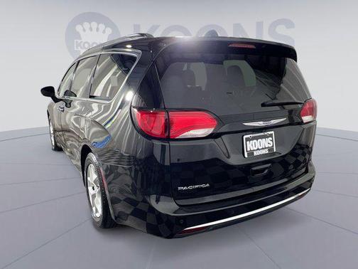 2018 Chrysler Pacifica Touring Plus