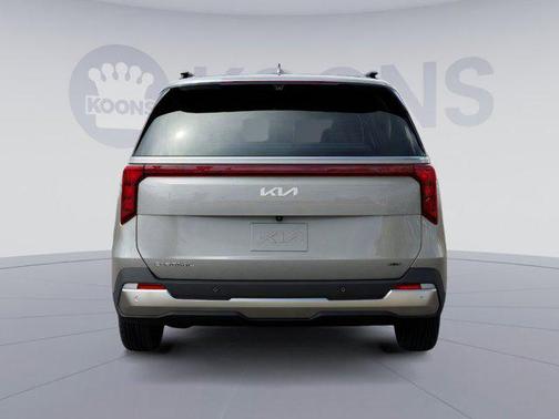 2025 Kia Carnival Hybrid SX