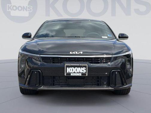 Aurora Black Pearl 2026 Kia K4 GT-Line