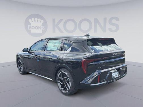 Aurora Black Pearl 2026 Kia K4 GT-Line