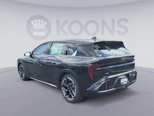 Aurora Black Pearl 2026 Kia K4 GT-Line