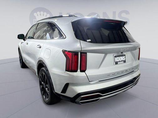 2022 Kia Sorento SX