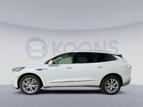 2022 Buick Enclave AWD Essence