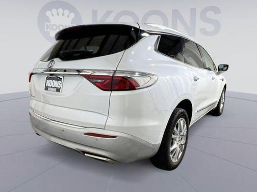 2022 Buick Enclave AWD Essence
