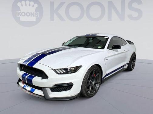 2017 Ford Shelby GT350 Base