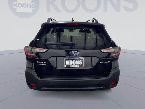 2025 Subaru Outback Base