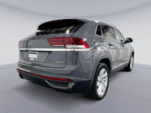 2021 Volkswagen Atlas Cross Sport 2.0T SE w/Technology 4MOTION