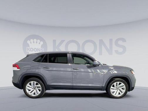 2021 Volkswagen Atlas Cross Sport 2.0T SE w/Technology 4MOTION