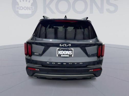 2022 Kia Sorento S
