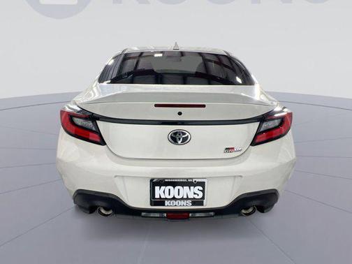 2023 Toyota GR86 Premium
