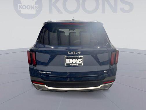 2025 Kia Sorento S