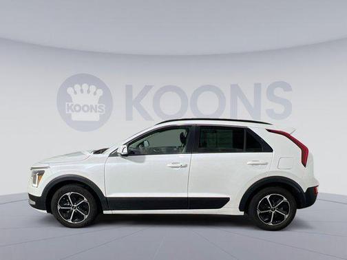 2023 Kia Niro EX