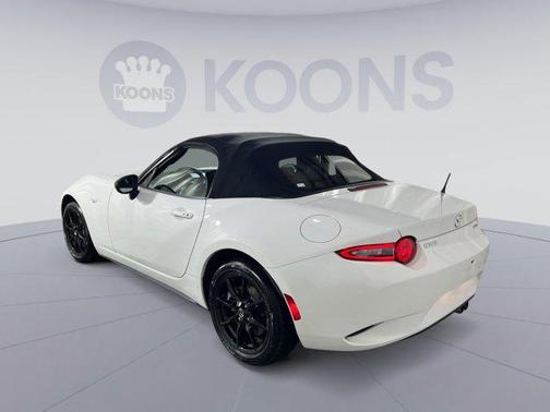 2021 Mazda MX-5 Miata Sport