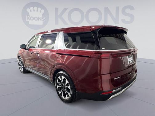 Flare Red 2024 Kia Carnival EX