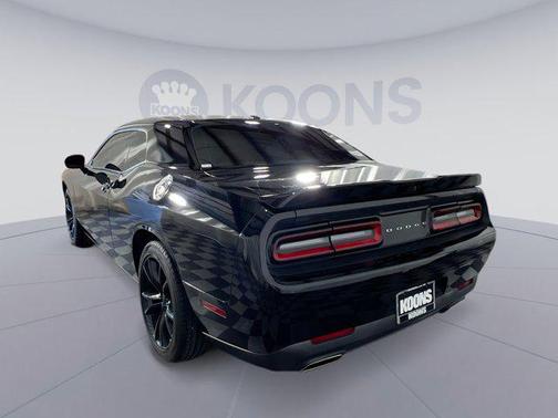 2020 Dodge Challenger SXT