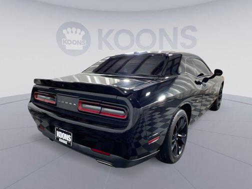 2020 Dodge Challenger SXT