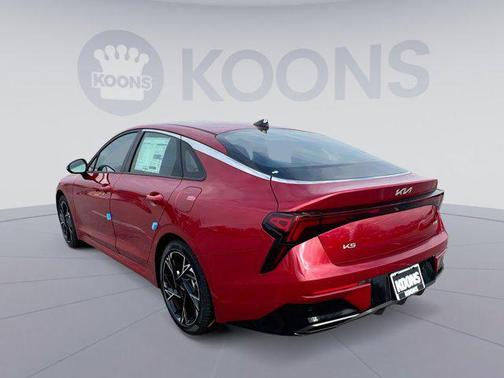 2025 Kia K5 GT-Line