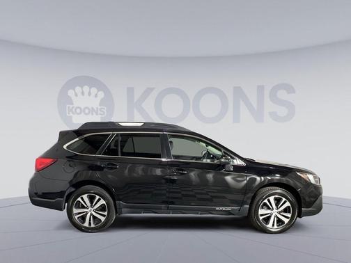 Crystal Black Silica 2019 Subaru Outback 2.5i Limited