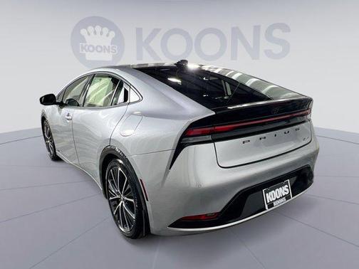2024 Toyota Prius XLE