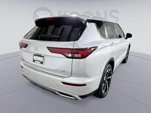 2023 Mitsubishi Outlander SE 2.5 2WD