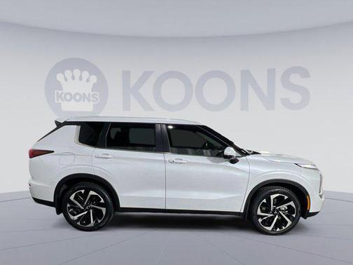 2023 Mitsubishi Outlander SE 2.5 2WD
