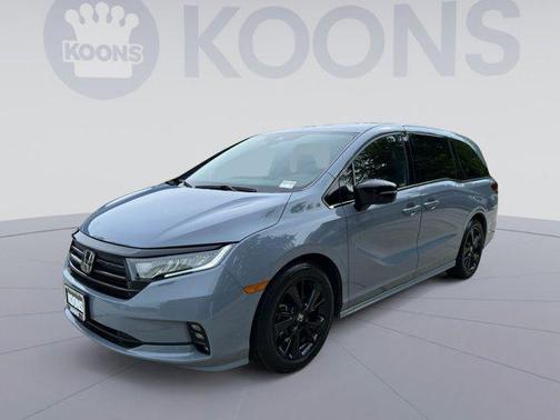 Sonic Gray Pearl 2024 Honda Odyssey Sport