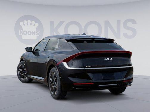 2025 Kia EV6 Wind