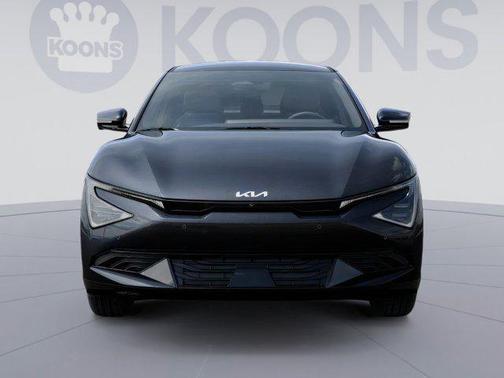 2025 Kia EV6 Wind
