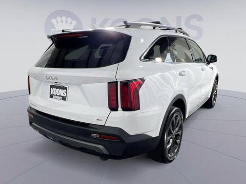2023 Kia Sorento EX