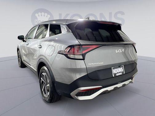 2024 Kia Sportage Hybrid LX